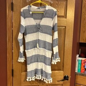 Blue Island Swimsuit coverup. Size XL